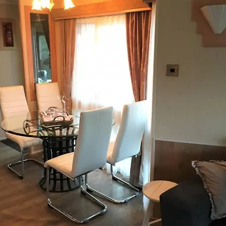 Op Familiepark Veluws Hof Op De Veluwe Chalet *